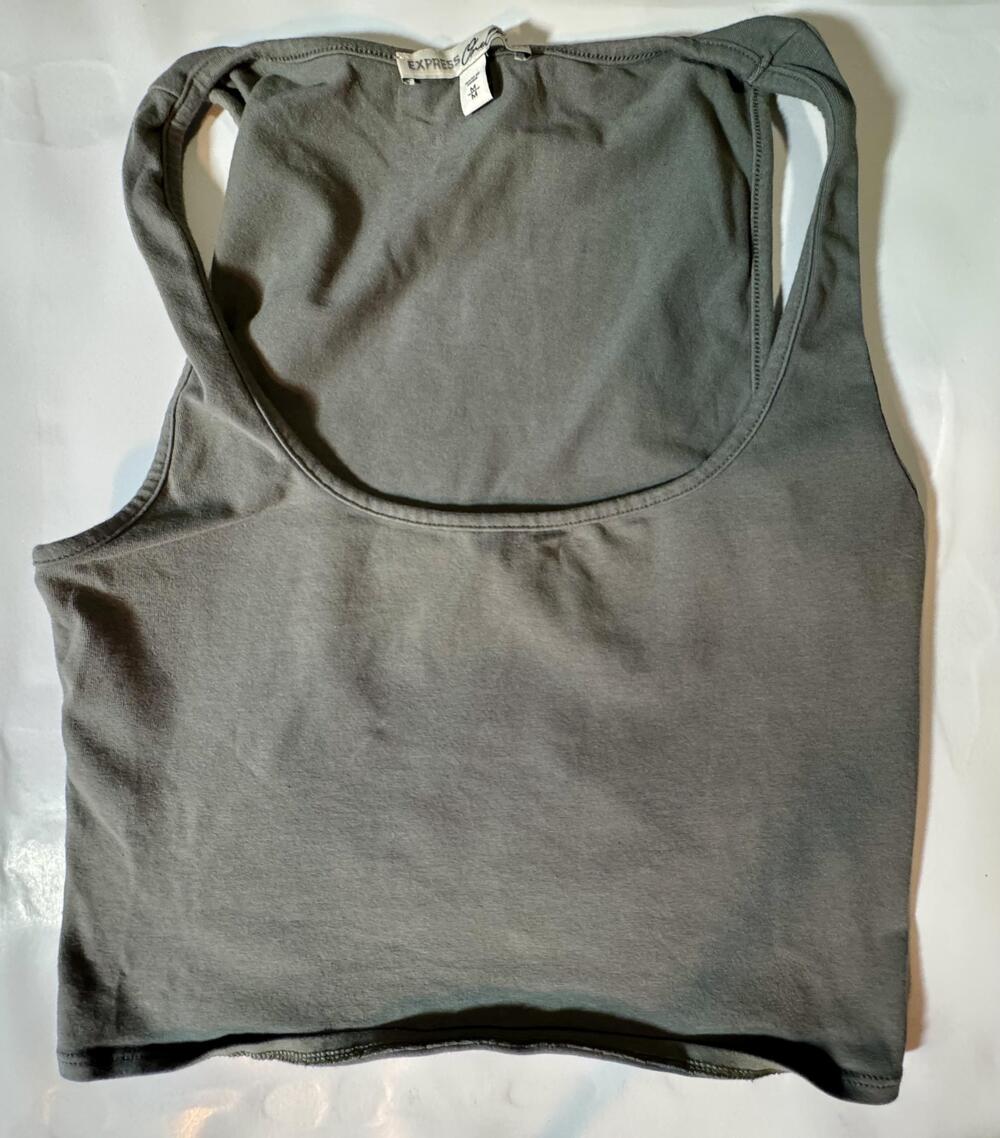 Express One Eleven Tank Top Womens Medium Gray Cropped Shirt Basic Casual